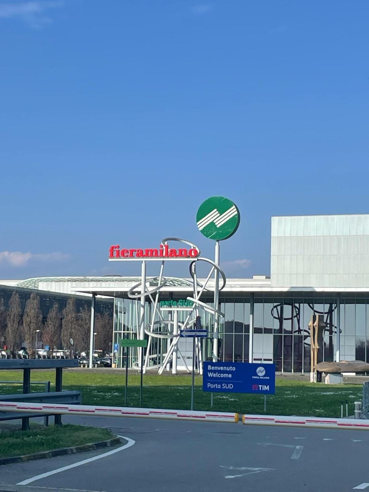 Bnbook-L'Appartamento Di Gio' Rho Buitenkant foto
